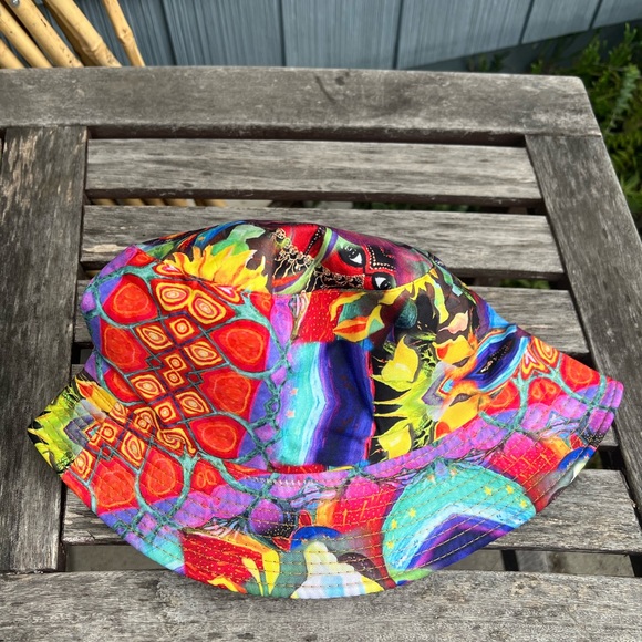 Tiki Tropical Bucket Hat - Picture 9 of 11